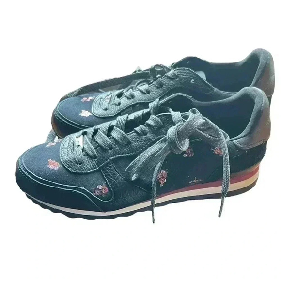 Coach C142 Runner Sneakers With Baby Bouquet Print Size 10 - Picture 2 of 3